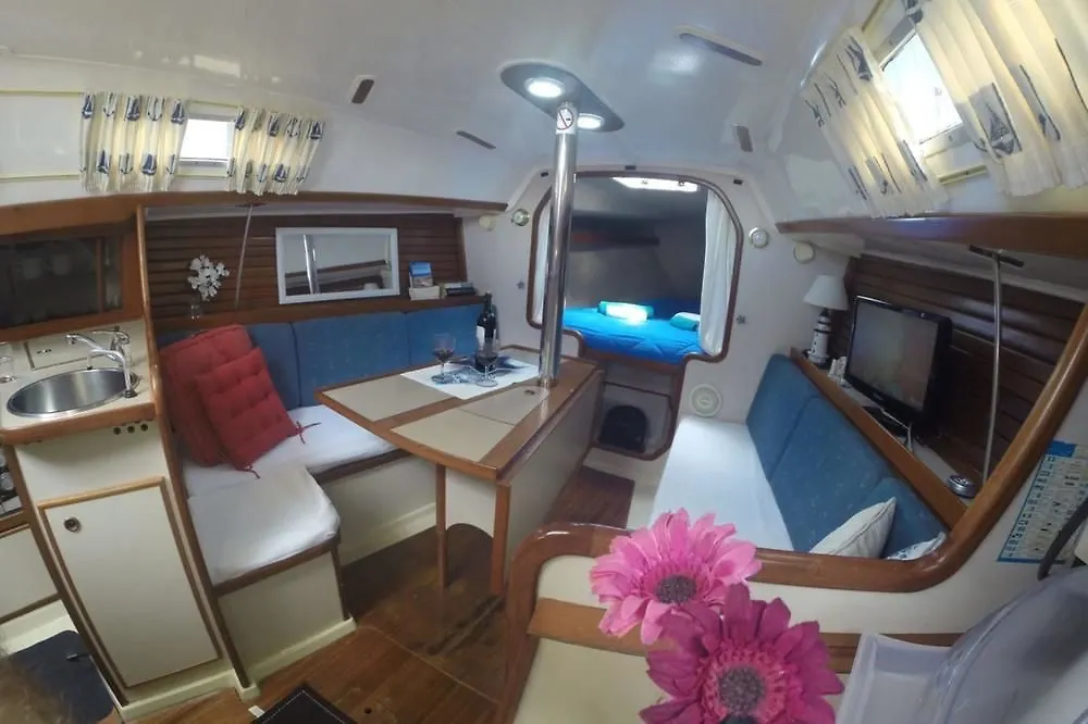 Botel Live A Nautical-Sport Experience Hotel Las Palmas de Gran Canaria
